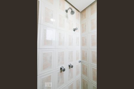 Apartamento à venda com 120m², 2 quartos e 2 vagasBanheiro da Suíte 1 - Chuveiro