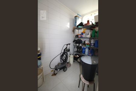 Casa para alugar com 800m², 4 quartos e 6 vagasVestiário