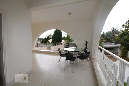 Casa para alugar com 800m², 4 quartos e 6 vagasVaranda da Cozinha