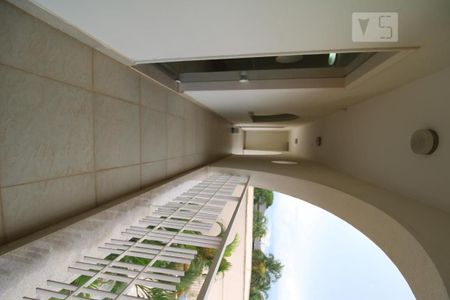 Casa para alugar com 800m², 4 quartos e 6 vagasTerraço
