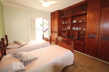 Casa para alugar com 800m², 4 quartos e 6 vagasQuarto 2