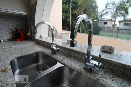 Casa para alugar com 800m², 4 quartos e 6 vagasCozinha