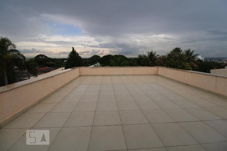 Casa para alugar com 800m², 4 quartos e 6 vagasTerraço