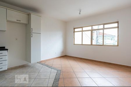 Sala e Cozinha de casa para alugar com 2 quartos, 70m² em Chora Menino, São Paulo
