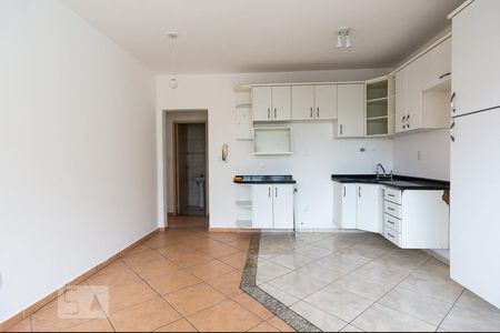 Sala e Cozinha de casa para alugar com 2 quartos, 70m² em Chora Menino, São Paulo