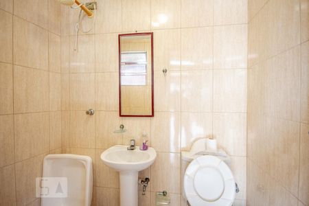 Casa à venda com 214m², 3 quartos e 2 vagasBanheiro 3