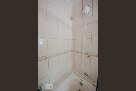 Casa à venda com 214m², 3 quartos e 2 vagasBanheiro 1