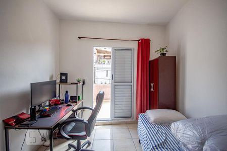 Casa à venda com 214m², 3 quartos e 2 vagasQuarto 3