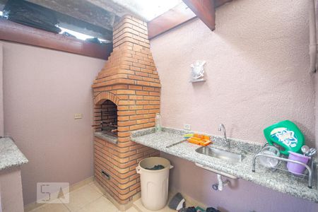 Casa à venda com 214m², 3 quartos e 2 vagasChurrasqueira