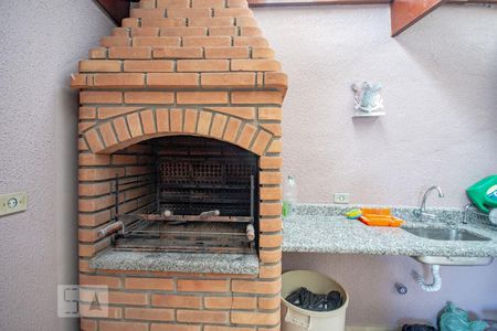 Casa à venda com 214m², 3 quartos e 2 vagasChurrasqueira