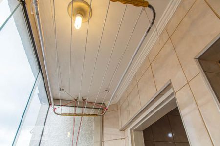 Apartamento à venda com 75m², 3 quartos e 1 vagaÁrea de Serviço