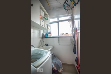 Apartamento à venda com 65m², 2 quartos e 1 vagaÁrea de Serviço