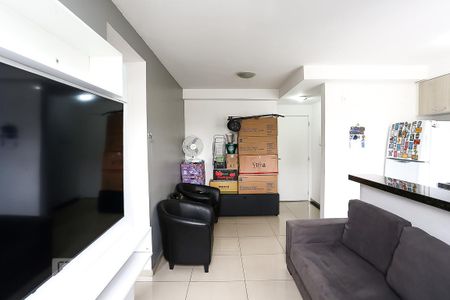 Sala de apartamento para alugar com 2 quartos, 46m² em Jardim Umarizal, São Paulo