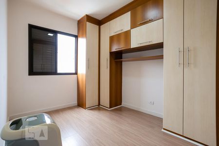 Quarto 1 de apartamento à venda com 2 quartos, 50m² em Vila Mangalot, São Paulo