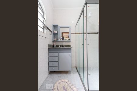 Casa à venda com 120m², 3 quartos e 2 vagasBanheiro da Suíte