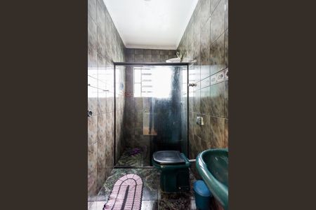 Casa à venda com 120m², 3 quartos e 2 vagasBanheiro