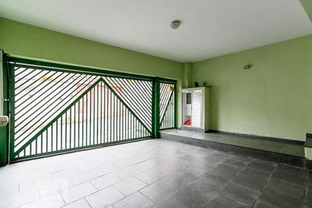 Casa à venda com 120m², 3 quartos e 2 vagasGaragem