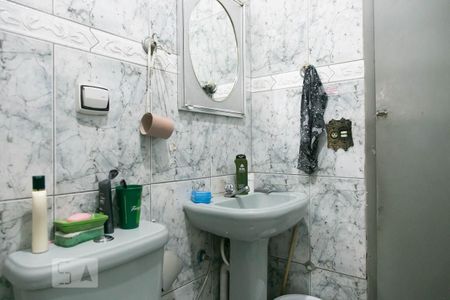 Casa à venda com 250m², 2 quartos e 4 vagasBanheiro 1