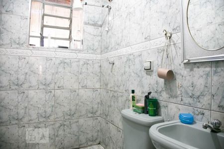 Casa à venda com 250m², 2 quartos e 4 vagasBanheiro 1