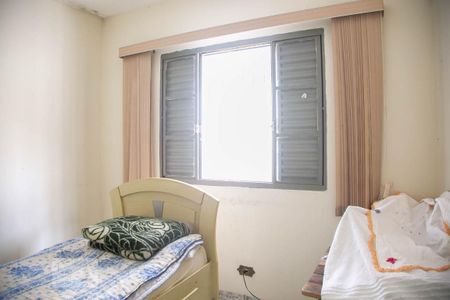 Casa à venda com 250m², 2 quartos e 4 vagasQuarto 2 