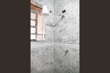 Casa à venda com 250m², 2 quartos e 4 vagasBanheiro 1