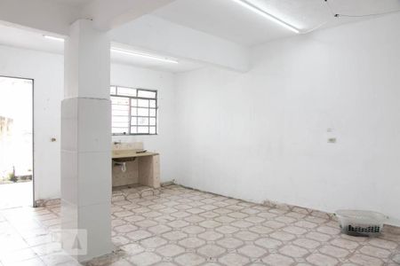Casa à venda com 250m², 2 quartos e 4 vagasEdicula