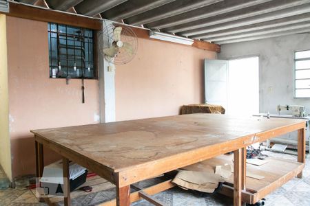 Casa à venda com 250m², 2 quartos e 4 vagasÁrea de Serviço