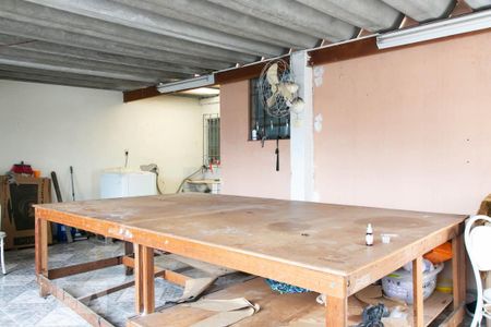 Casa à venda com 250m², 2 quartos e 4 vagasÁrea de Serviço