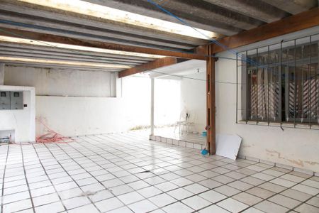 Casa à venda com 250m², 2 quartos e 4 vagasGaragem 