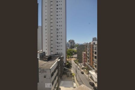 Apartamento para alugar com 58m², 1 quarto e 1 vagaVista