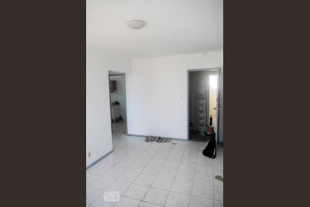 Sala de apartamento para alugar com 1 quarto, 58m² em Barra, Salvador