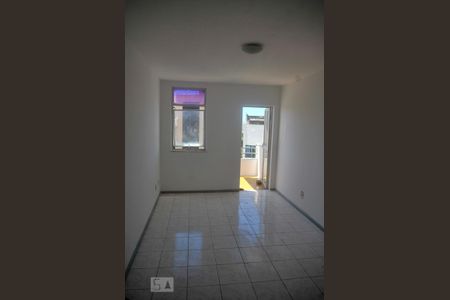 Sala de apartamento para alugar com 1 quarto, 58m² em Barra, Salvador