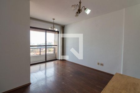 Apartamento à venda com 70m², 2 quartos e 1 vaga Apartamento à venda com 70m², 2 quartos e 1 vagaSala