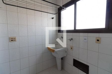 Apartamento à venda com 70m², 2 quartos e 1 vaga Apartamento à venda com 70m², 2 quartos e 1 vagaÁrea de Serviço