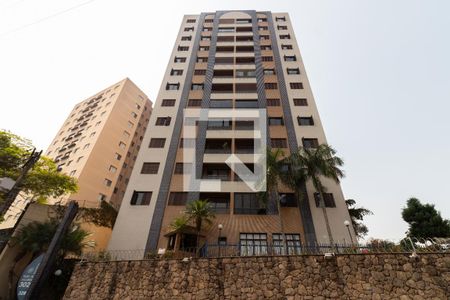 Apartamento à venda com 70m², 2 quartos e 1 vaga Apartamento à venda com 70m², 2 quartos e 1 vagaFachada