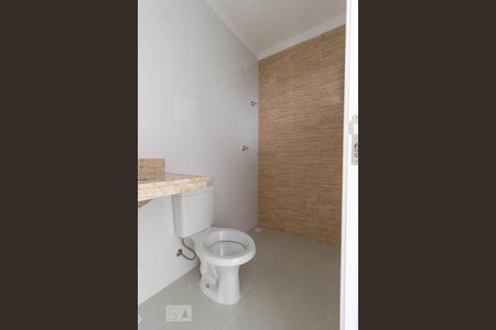 Banheiro de kitnet/studio para alugar com 1 quarto, 30m² em Vila Gustavo, São Paulo