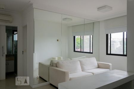 Studio para alugar com 35m², 1 quarto e 1 vaga Studio para alugar com 35m², 1 quarto e 1 vagaSala