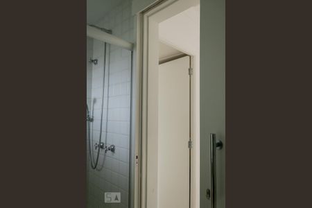 Studio para alugar com 35m², 1 quarto e 1 vaga Studio para alugar com 35m², 1 quarto e 1 vagaBanheiro
