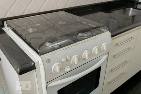 Studio para alugar com 35m², 1 quarto e 1 vaga Studio para alugar com 35m², 1 quarto e 1 vagaCozinha
