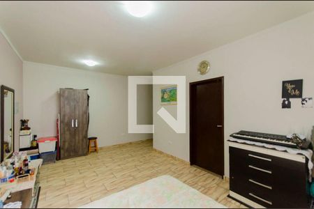 Casa à venda com 429m², 5 quartos e 5 vagasSuíte