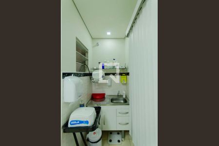 Casa à venda com 429m², 5 quartos e 5 vagasSalão