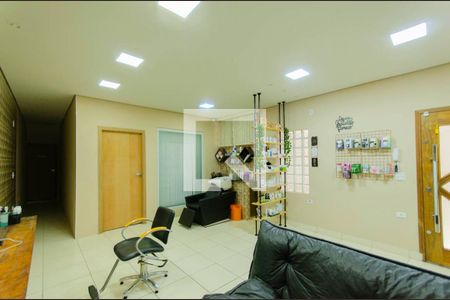 Casa à venda com 429m², 5 quartos e 5 vagasSalão