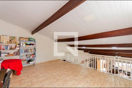 Casa à venda com 429m², 5 quartos e 5 vagasSala Superior