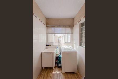 Casa à venda com 429m², 5 quartos e 5 vagasÁrea de Serviço