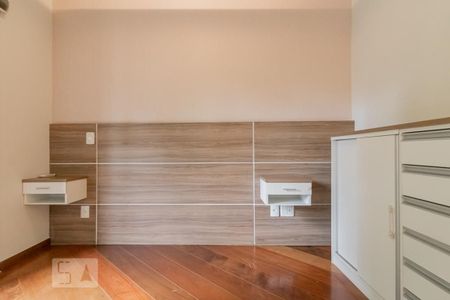 Apartamento à venda com 113m², 3 quartos e 3 vagas Apartamento à venda com 113m², 3 quartos e 3 vagasQuarto 1 - Suíte