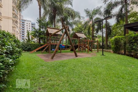 Apartamento à venda com 113m², 3 quartos e 3 vagas Apartamento à venda com 113m², 3 quartos e 3 vagasPlayground 2