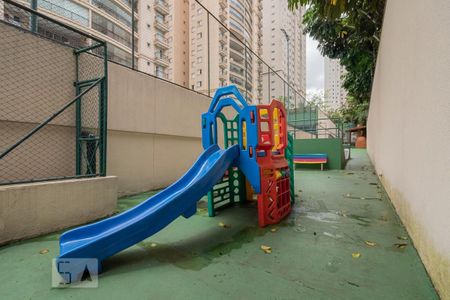 Apartamento à venda com 113m², 3 quartos e 3 vagas Apartamento à venda com 113m², 3 quartos e 3 vagasPlayground 1