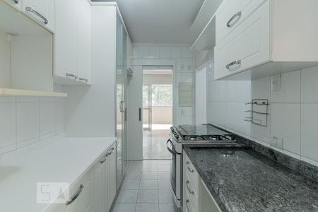 Apartamento à venda com 113m², 3 quartos e 3 vagas Apartamento à venda com 113m², 3 quartos e 3 vagasCozinha
