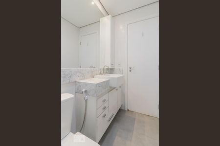 Apartamento à venda com 113m², 3 quartos e 3 vagas Apartamento à venda com 113m², 3 quartos e 3 vagasBanheiro do Social