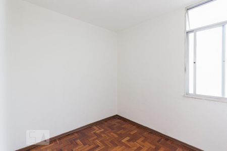 Quarto 1 de apartamento para alugar com 3 quartos, 58m² em Freguesia (jacarepaguá), Rio de Janeiro